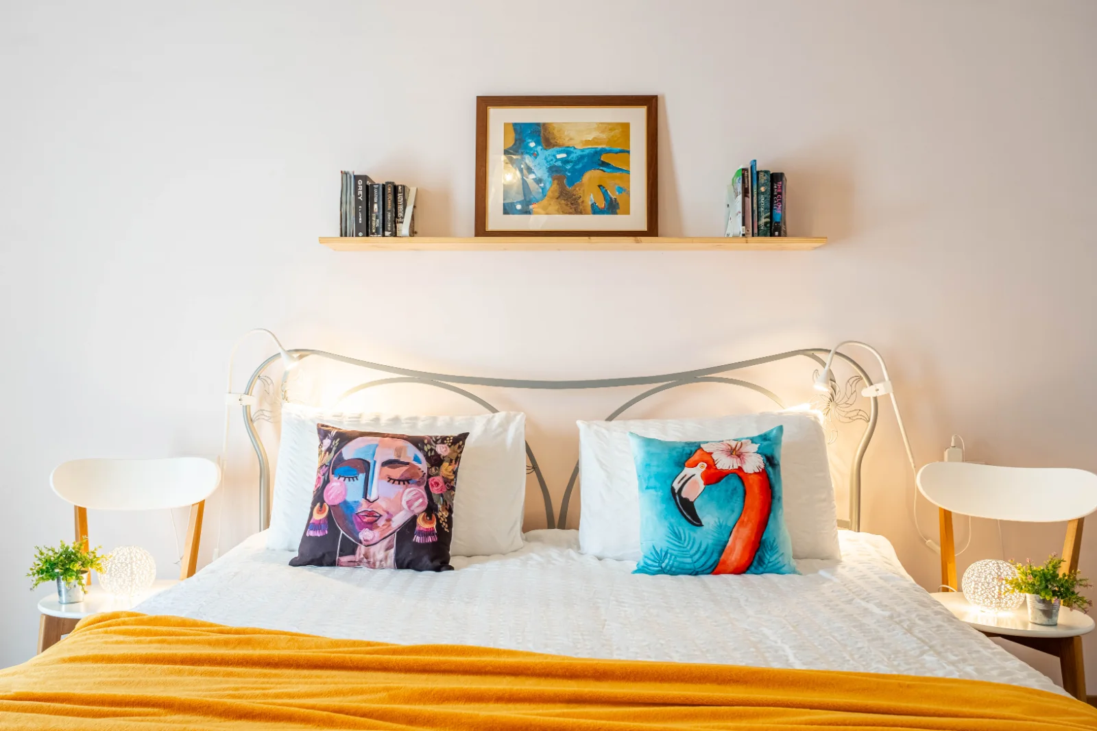 The Art of Drawing Readers In: Your attractive post title goes here Sunnylodging Double Bedroom